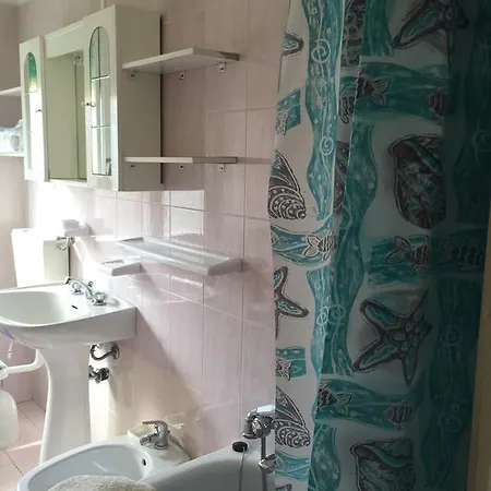 Holiday Via Martiri Appartement San Remo